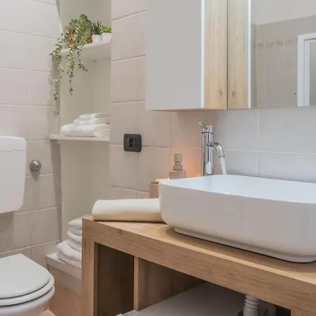 Apartment Dolce Bosisio Parini