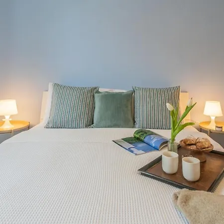 Dolce Apartment *