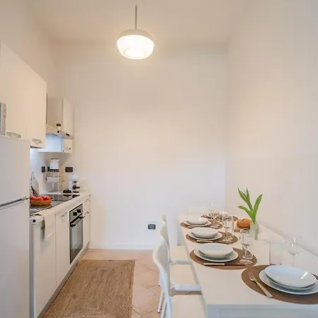 Dolce Apartment *